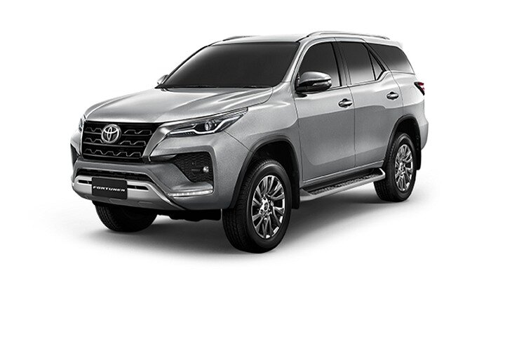 Experience the open road in this stylish SUV perfect for exploring Dubai's architectural marvels and breathtaking sights while enjoying the convenience of a private ride through the city.